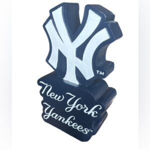 New York Yankees Navy Blue Logo Decor